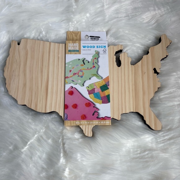 Hand Made Modern USA shaped unfinished wood sign. - Picture 1 of 4